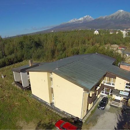 Vysoké Tatry Penzion Centrum Pod Lesom المظهر الخارجي الصورة