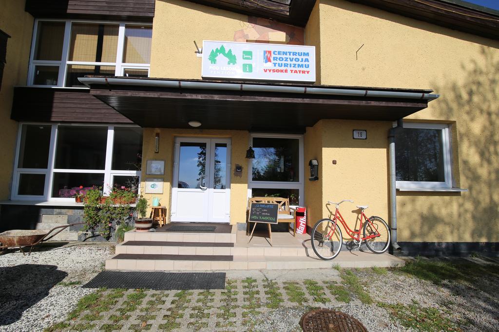 Vysoké Tatry Penzion Centrum Pod Lesom المظهر الخارجي الصورة